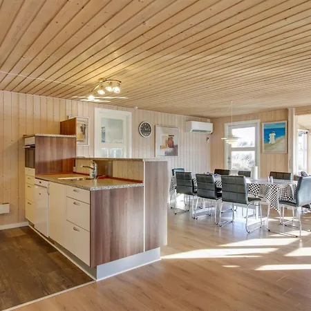 Ottar - 400m From The Sea By Interhome Feriehus